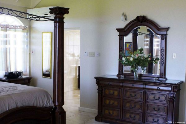 RETREAT GUESTHOUSE LUXURY SUITES (Falmouth)